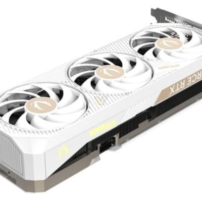 Zotac Gaming GeForce RTX 5070 Ti Solid OC 3 Fan 16GB Graphics Card - White
