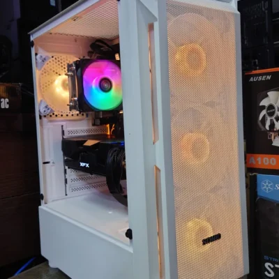 SONIC R19 PC Case with 3x 120mm Argb Fans - White